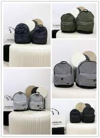 Picture of Issey Miyake Handbags _SKUfw195899064fw